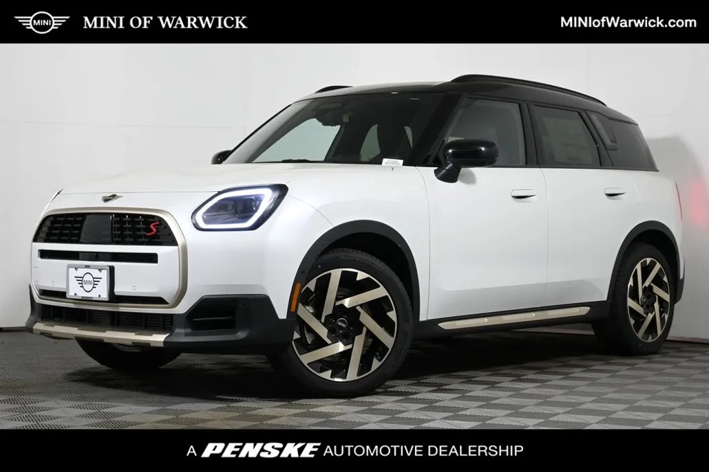 2025 Mini Countryman S ALL4 photo 1