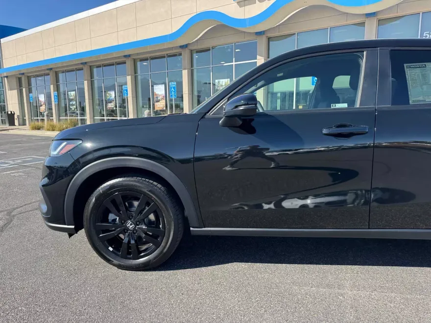 2026 Honda HR-V Sport photo 1