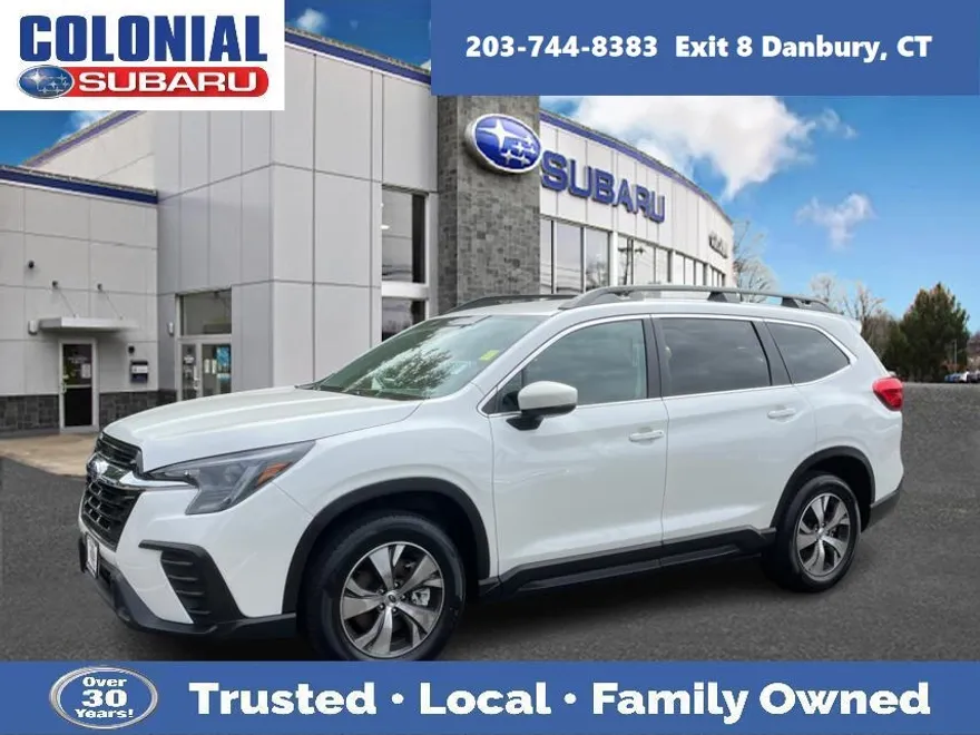 2024 Subaru Ascent Premium photo 1