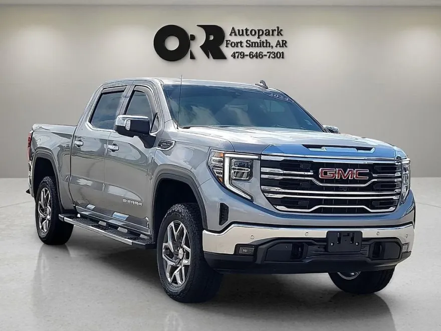 2024 Gmc Sierra 1500 SLT photo 1