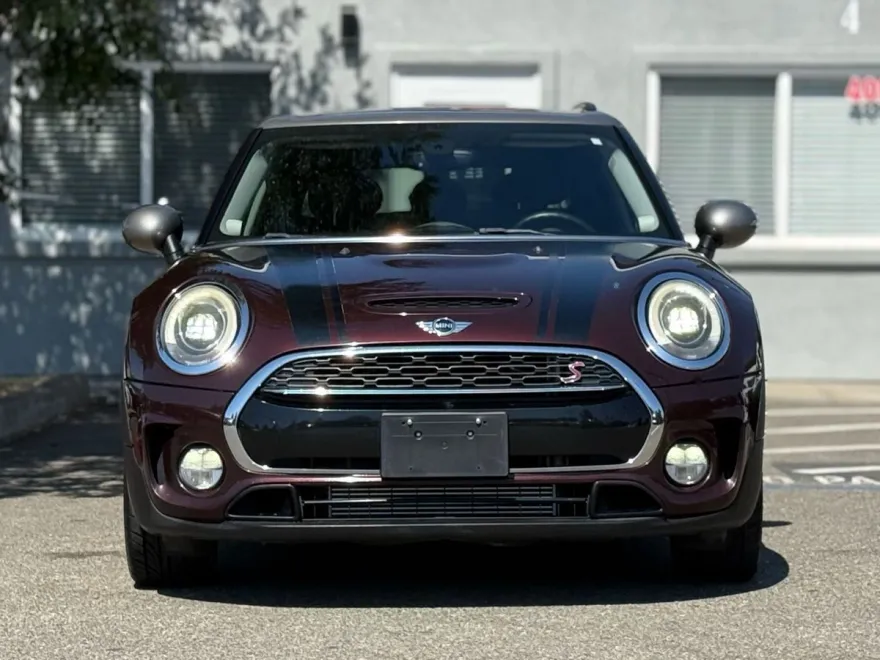 2017 Mini Clubman Base S ALL4 photo 1