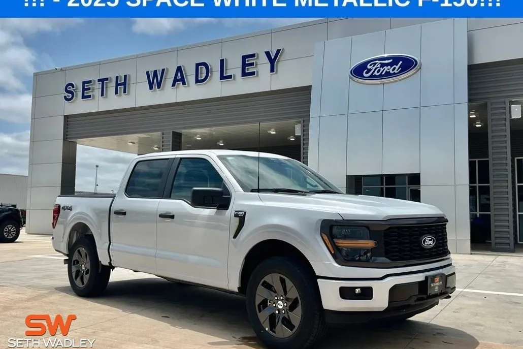 2025 Ford F-150 STX photo 1