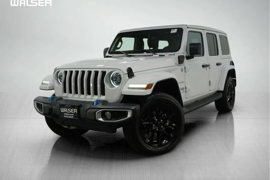 2023 Jeep Wrangler Sahara 4xe photo 1