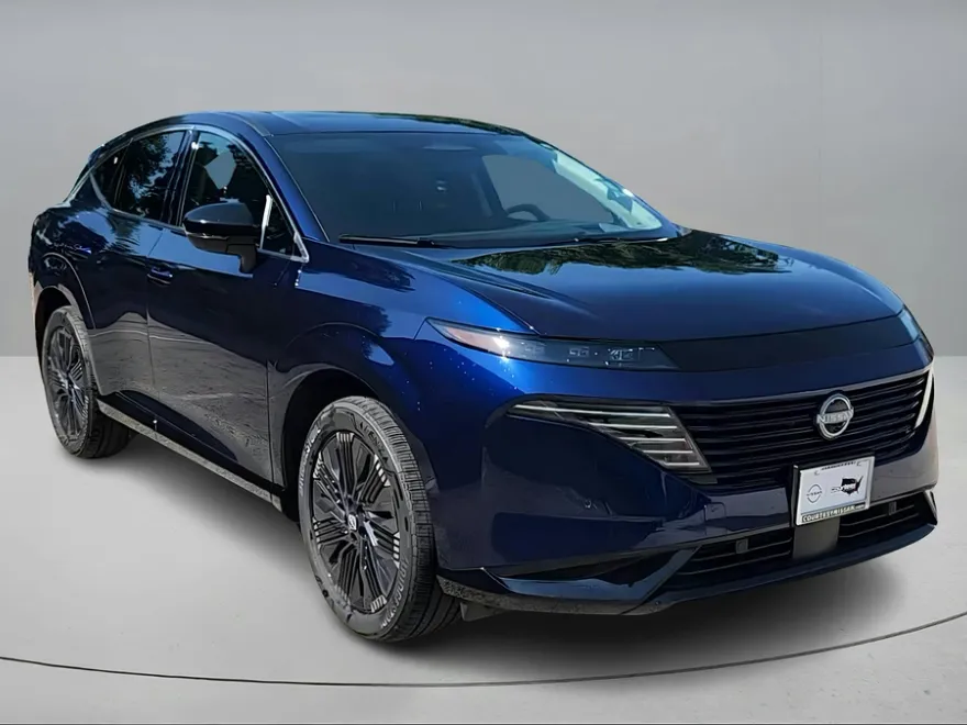 2025 Nissan Murano Platinum photo 1