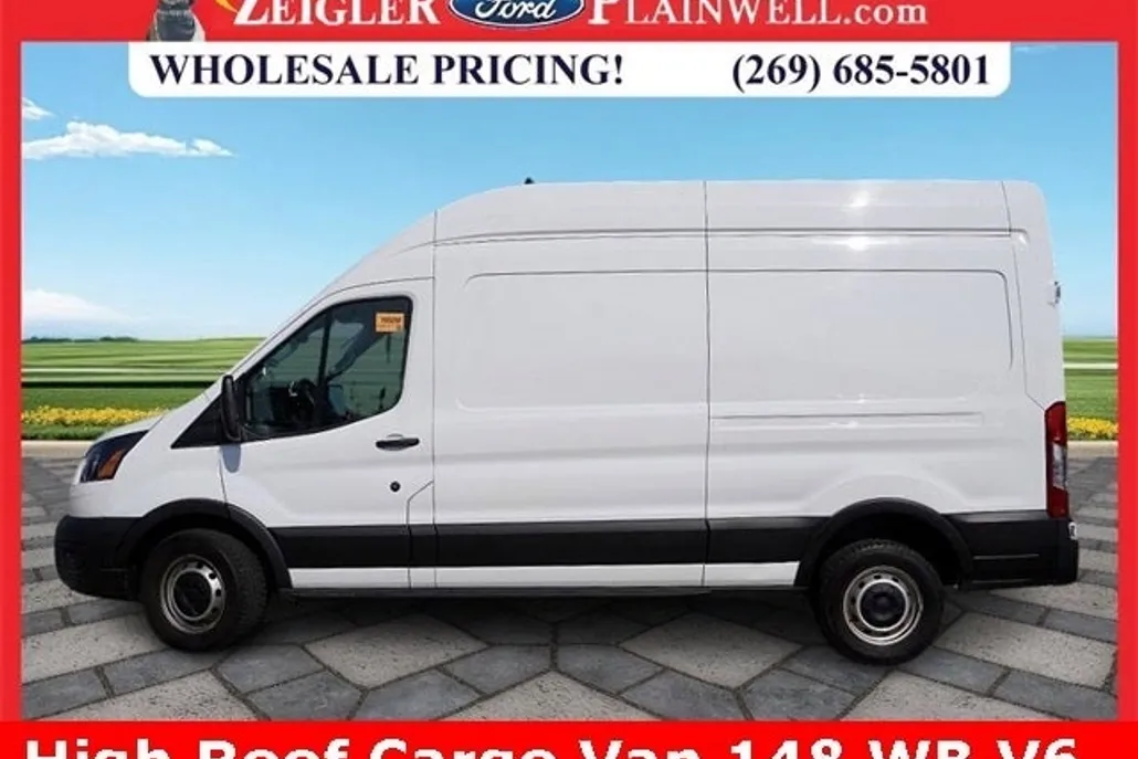 2023 Ford Transit photo 1