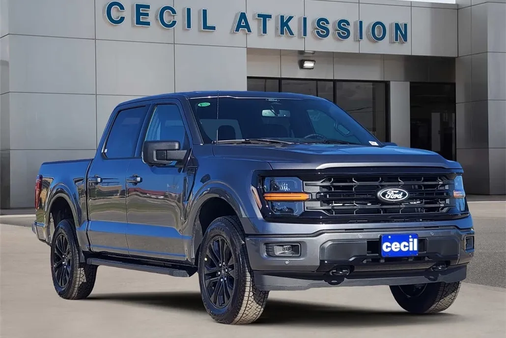 2025 Ford F-150 XLT photo 1