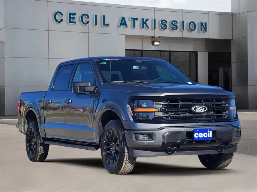 2025 Ford F-150 XLT photo 1