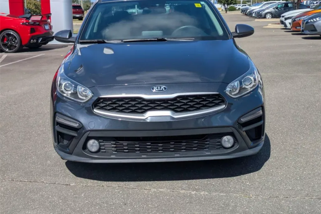 2021 Kia Forte FE photo 1