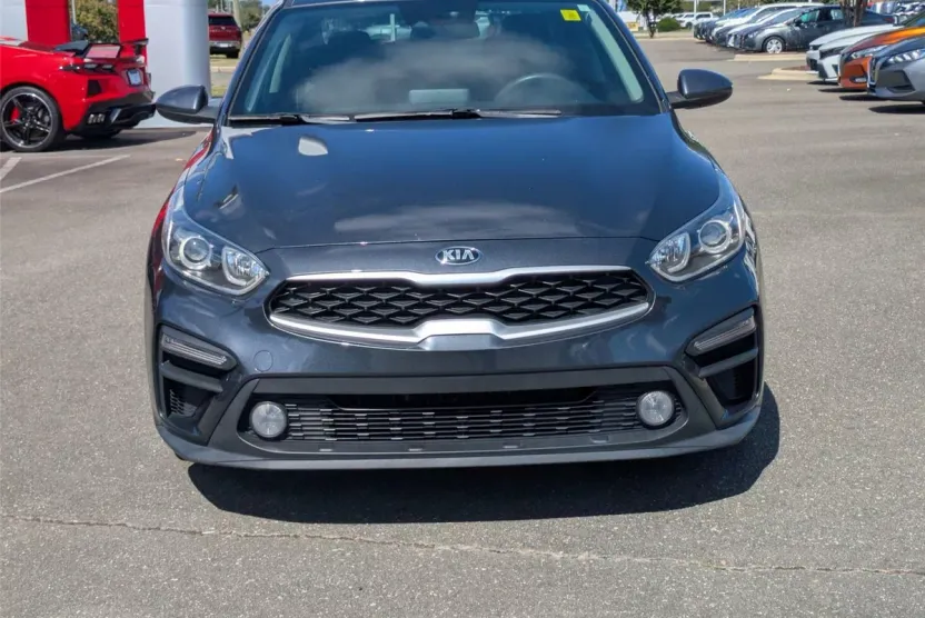 2021 Kia Forte FE photo 1