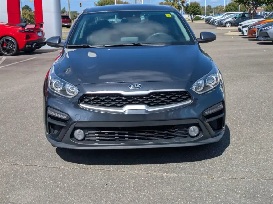 2021 Kia Forte FE photo 1