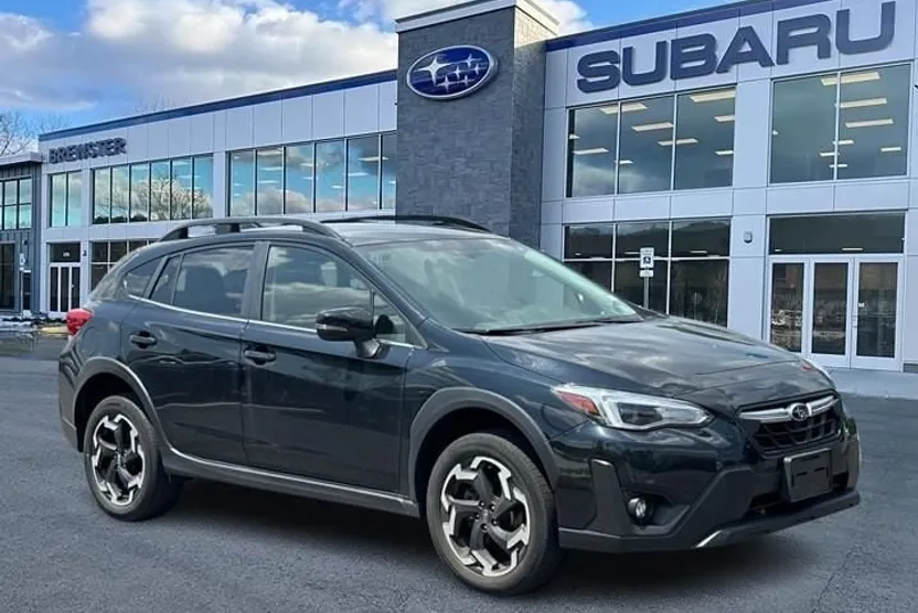 2023 Subaru Crosstrek Limited photo 1