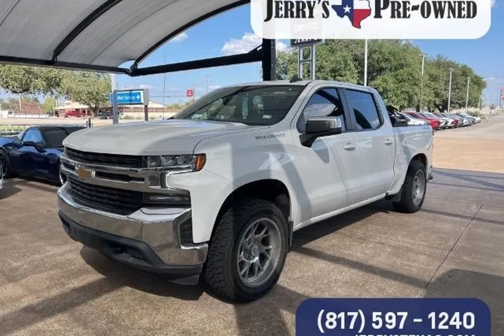 2022 Chevrolet Silverado 1500 LT photo 1