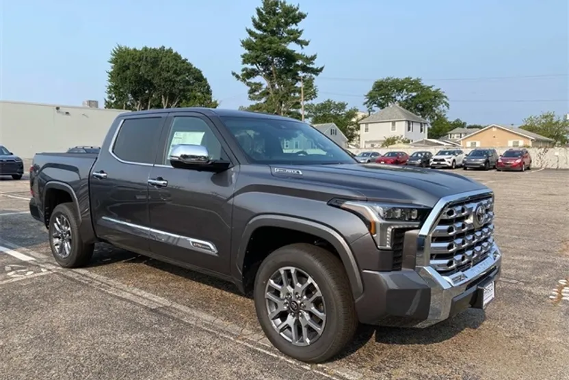 2025 Toyota Tundra 1794 Edition CrewMax photo 1