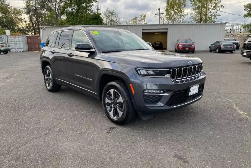 2024 Jeep Grand Cherokee Limited 4xe photo 1