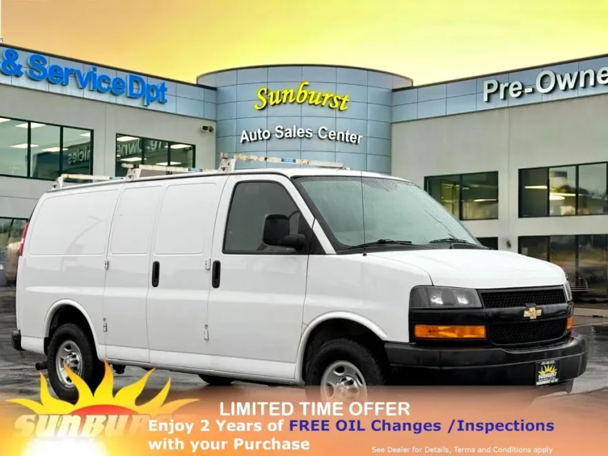 2019 Chevrolet Express Cargo Van photo 1