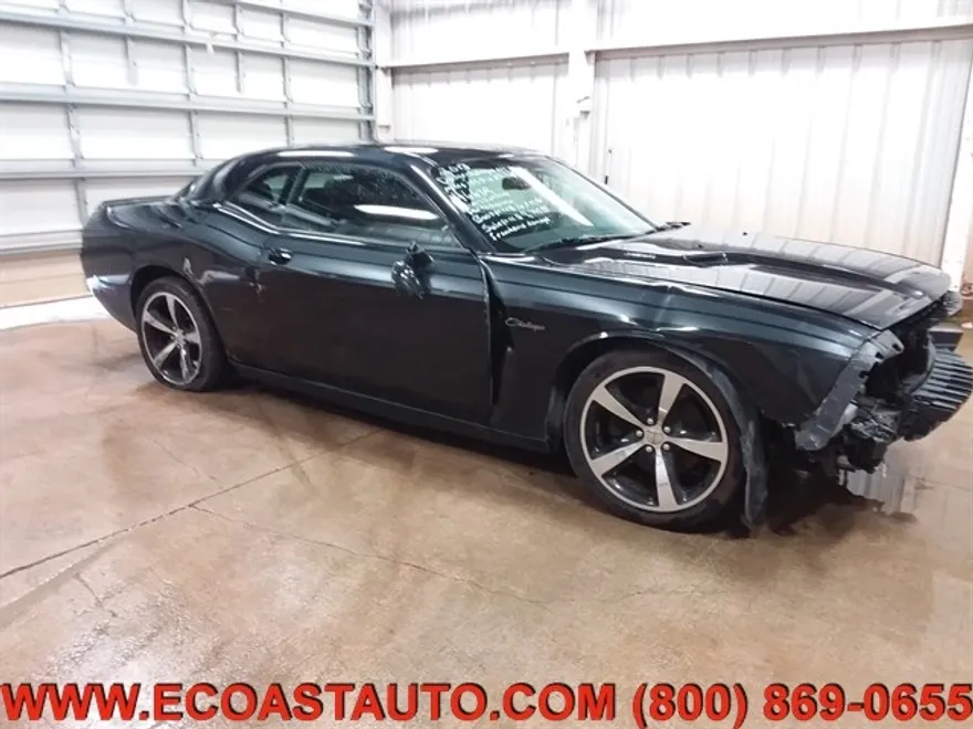 2013 Dodge Challenger R/T Classic photo 1