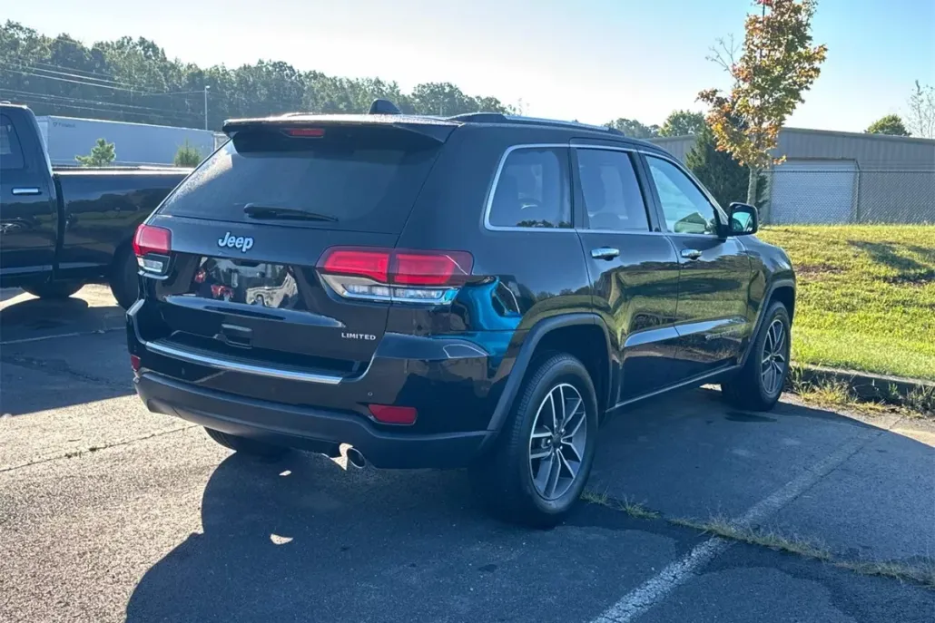 2020 Jeep Grand Cherokee Limited photo 1