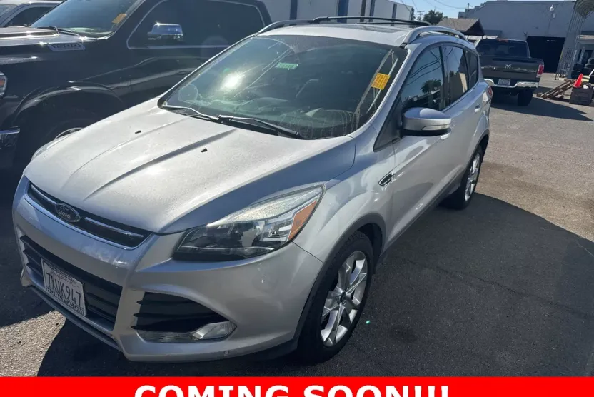 2014 Ford Escape Titanium photo 1
