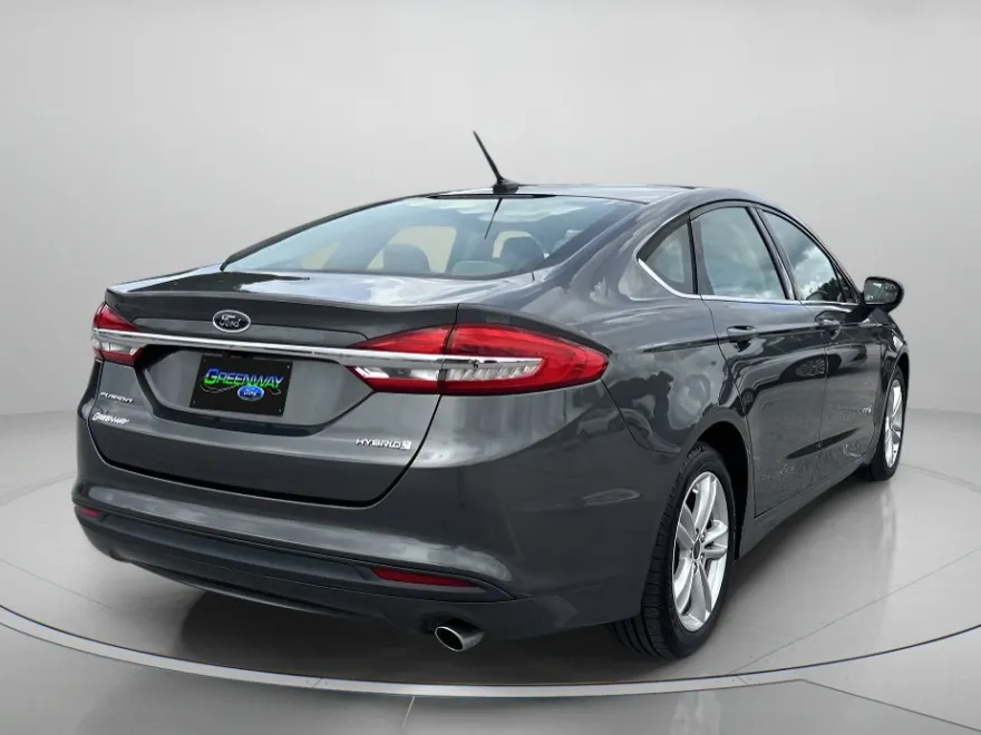 2018 Ford Fusion Hybrid S photo 1