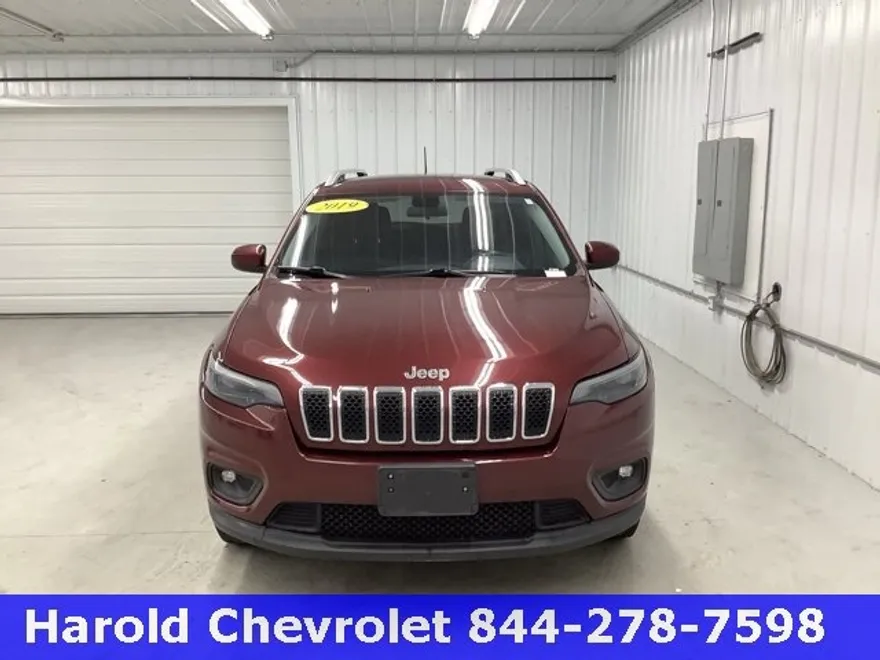 2019 Jeep Cherokee Latitude photo 1