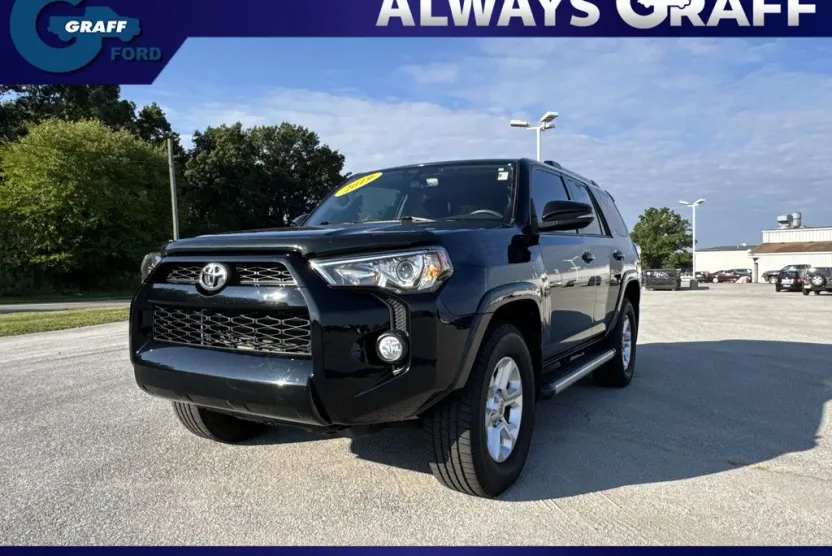 2019 Toyota 4Runner SR5 Premium photo 1