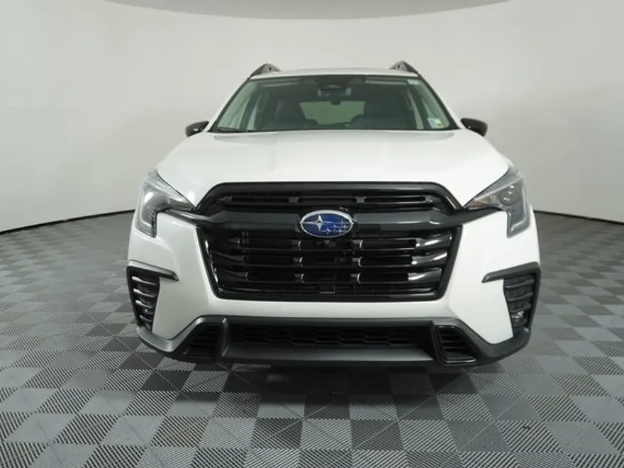 2025 Subaru Ascent Onyx Edition Touring photo 1