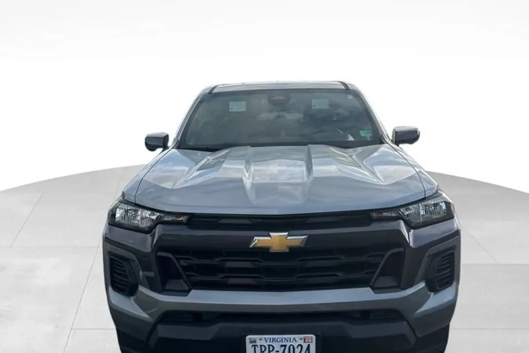 2023 Chevrolet Colorado LT photo 1