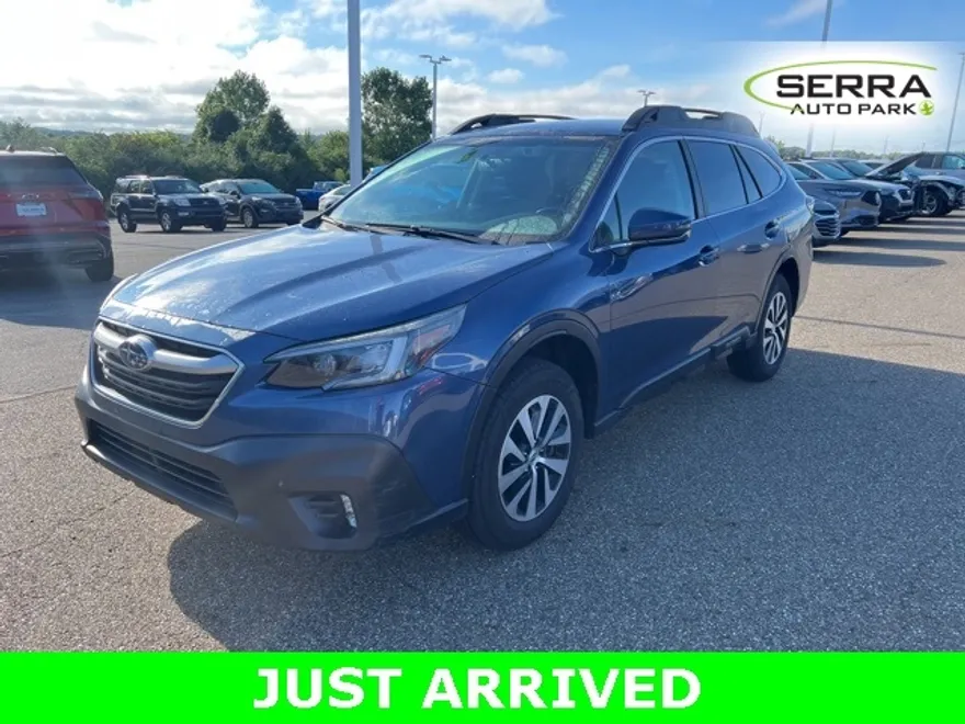 2021 Subaru Outback Premium photo 1