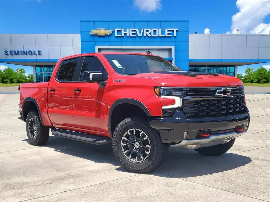 2025 Chevrolet Silverado 1500 ZR2 photo 1