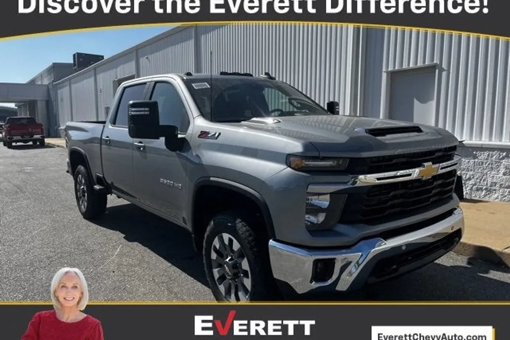 2026 Chevrolet Silverado 3500HD LT photo 1