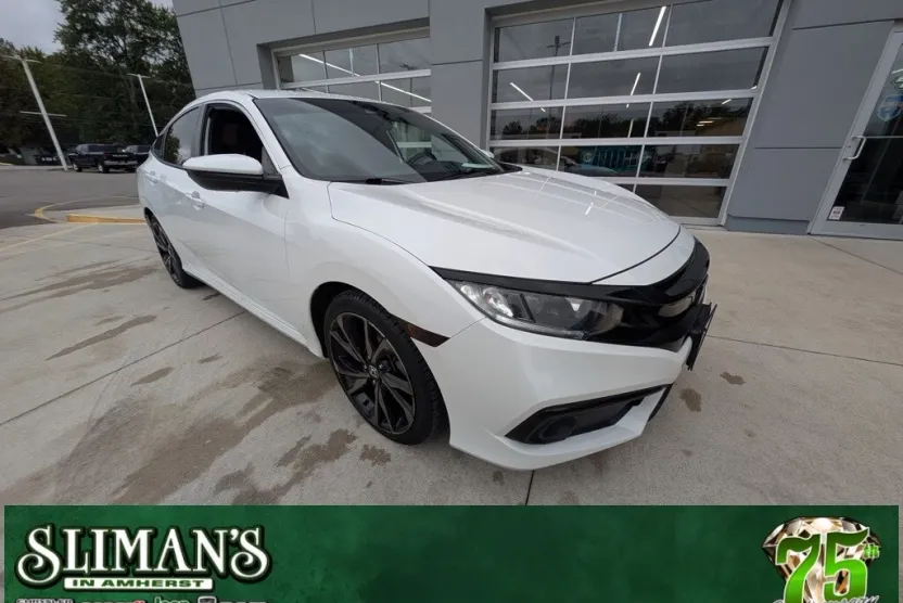 2019 Honda Civic Sport photo 1