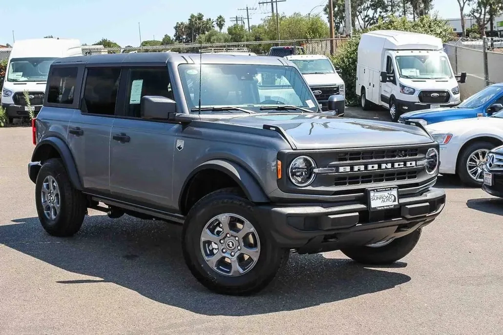 2025 Ford Bronco Big Bend photo 1