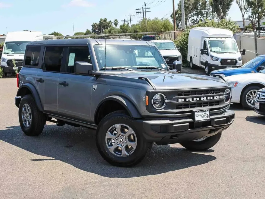 2025 Ford Bronco Big Bend photo 1