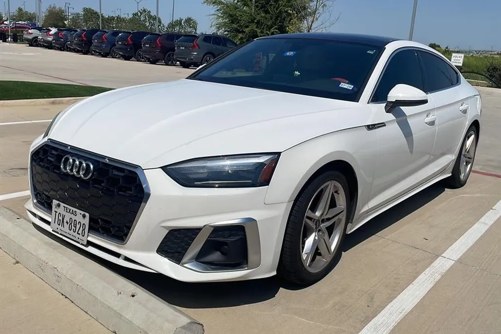 2021 Audi A5 S line Premium Quattro photo 1