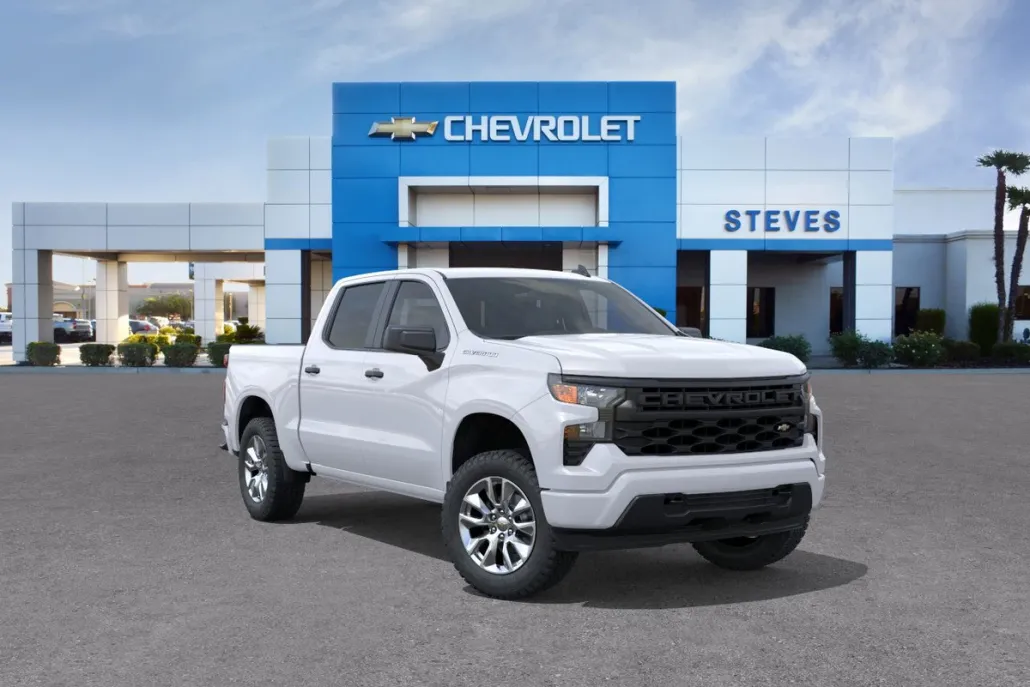2026 Chevrolet Silverado 1500 Custom photo 1