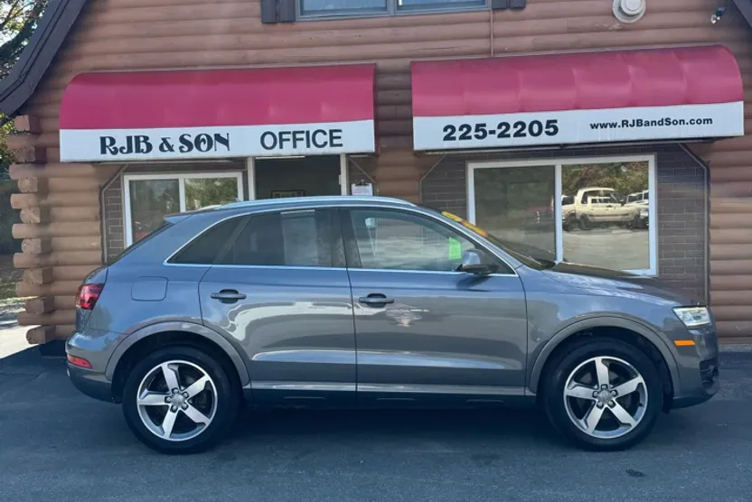 2015 Audi Q3 Prestige photo 1