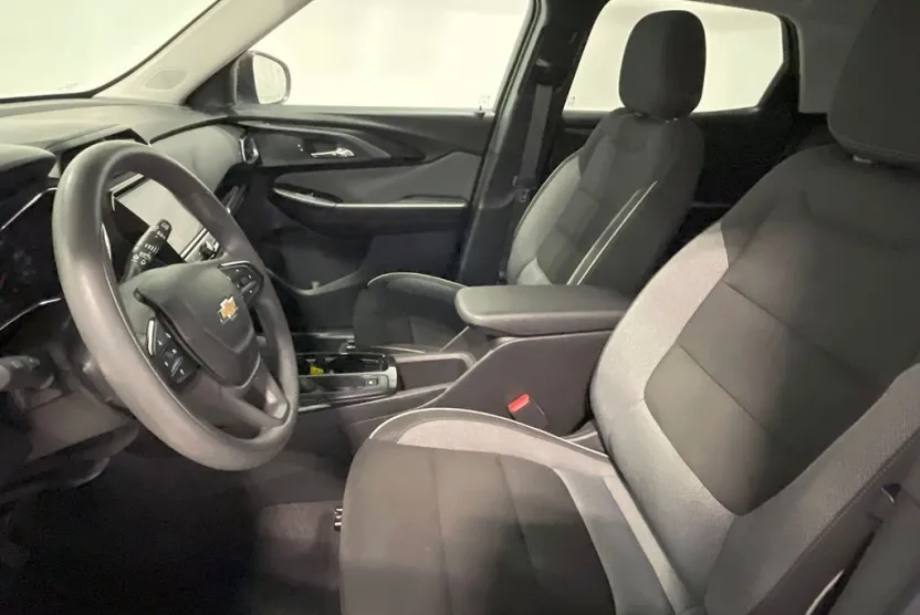 2022 Chevrolet Trailblazer LT photo 1