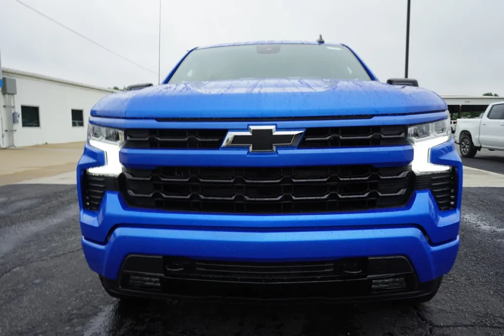 2025 Chevrolet Silverado 1500 RST photo 1