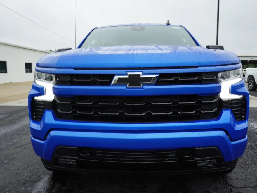 2025 Chevrolet Silverado 1500 RST photo 1