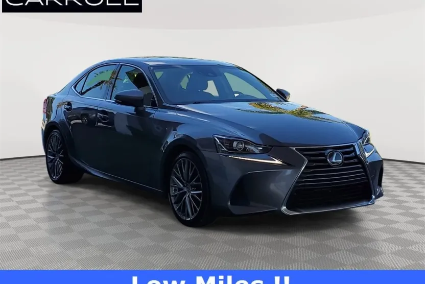 2019 Lexus IS 300 photo 1