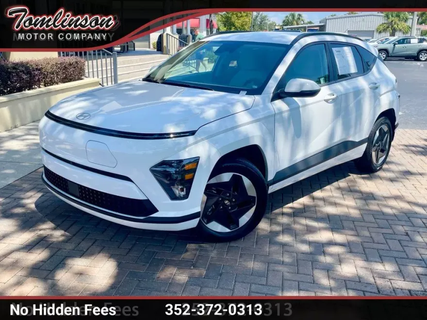 2024 Hyundai Kona Electric SEL photo 1