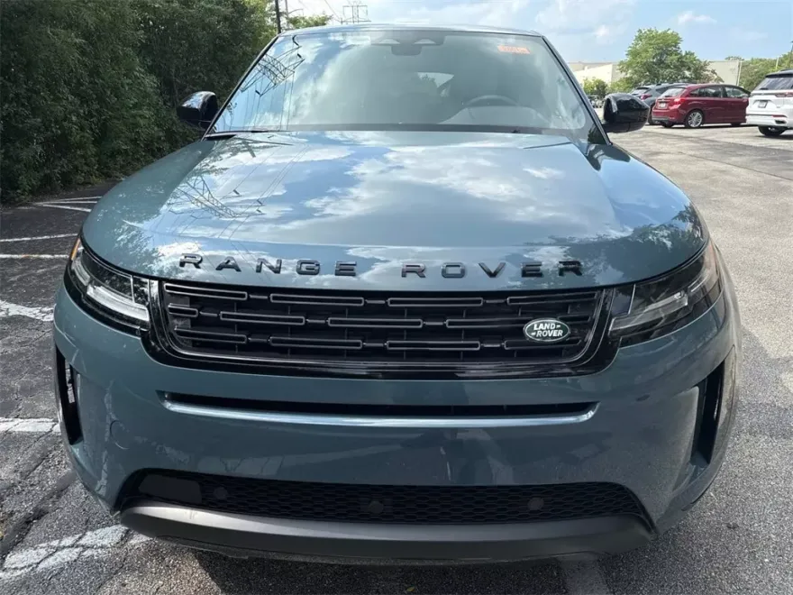 2026 Land Rover Range Rover Evoque S photo 1