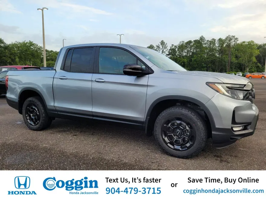 2025 Honda Ridgeline TrailSport photo 1