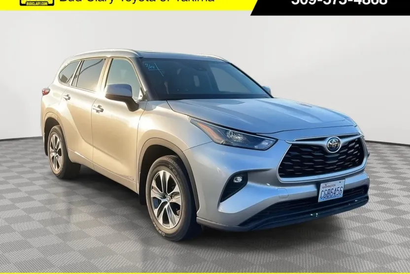 2023 Toyota Highlander Hybrid XLE photo 1