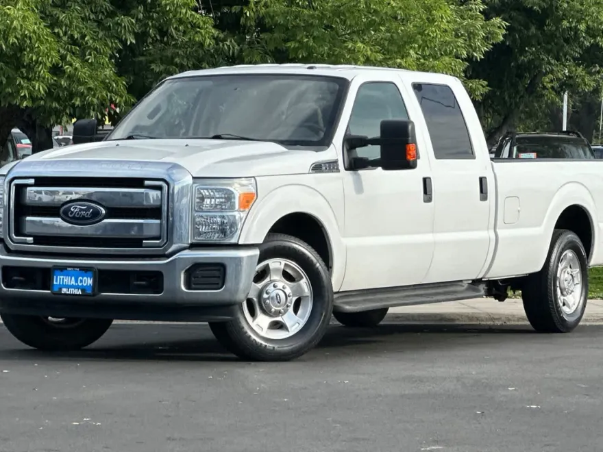 2015 Ford F-350 photo 1