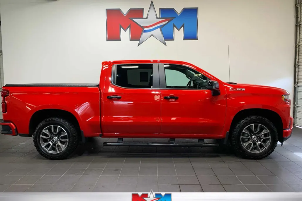 2021 Chevrolet Silverado 1500 RST photo 1