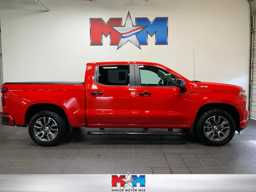 2021 Chevrolet Silverado 1500 RST photo 1
