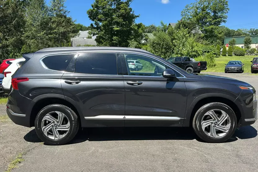 2022 Hyundai Santa Fe SEL Premium photo 1