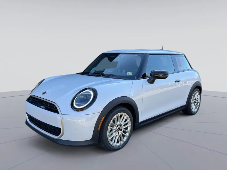 2025 Mini Cooper Signature photo 1