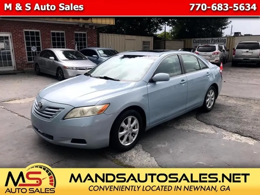 2007 Toyota Camry LE photo 1